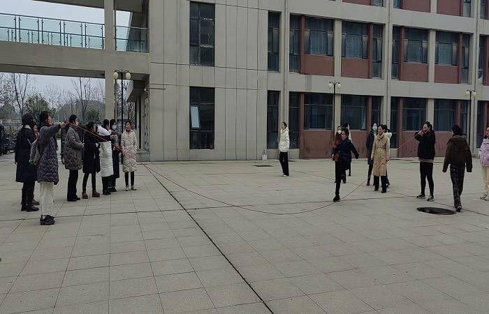 我校开展“三八”国际劳动妇女节庆祝活动